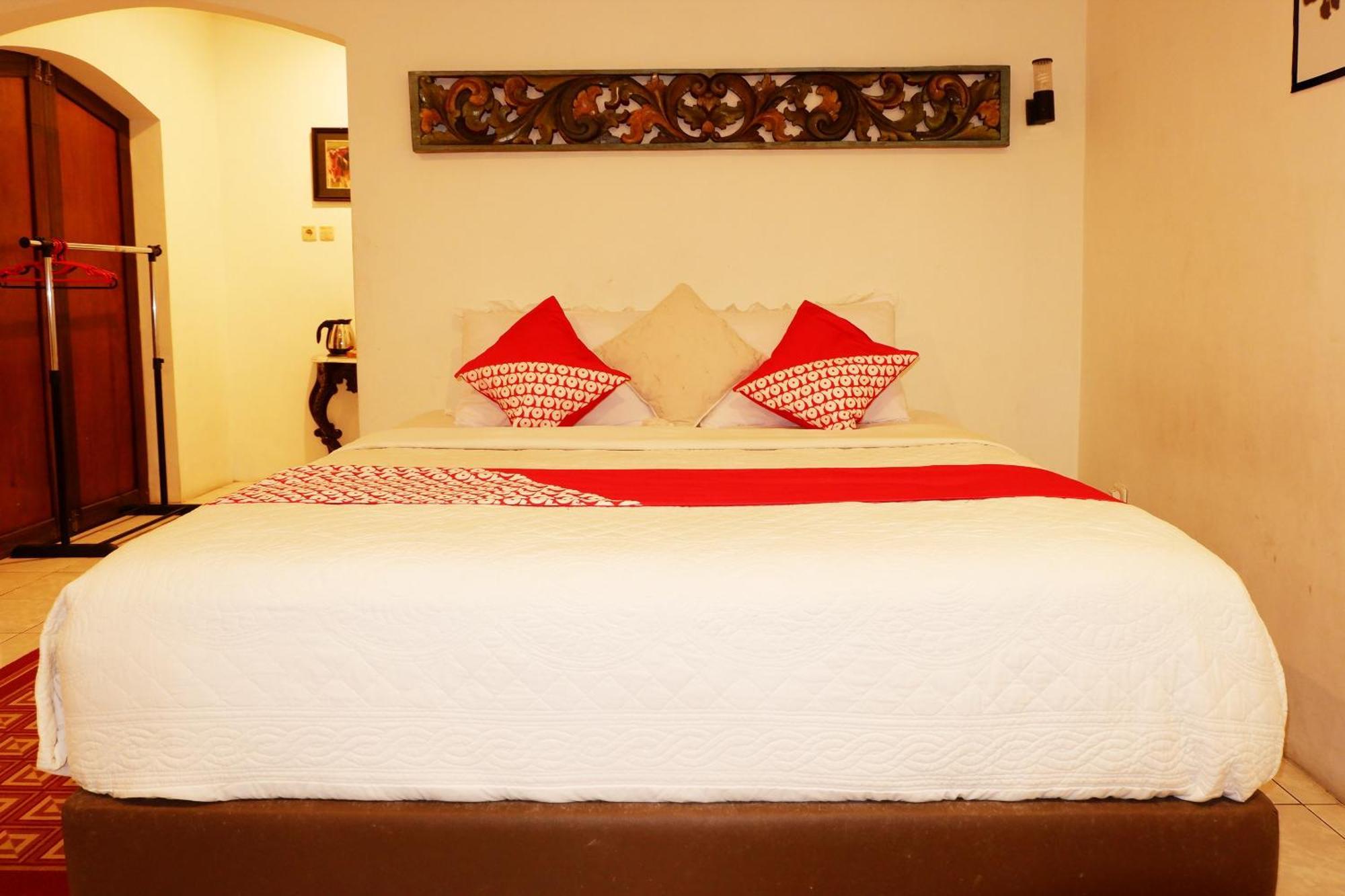 Cemara'S Homestay Batu  Exterior foto