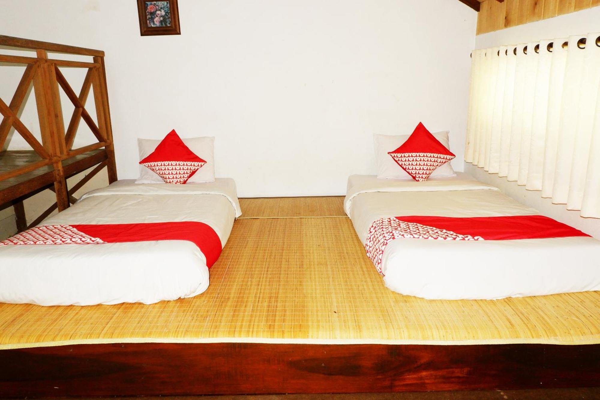 Cemara'S Homestay Batu  Exterior foto