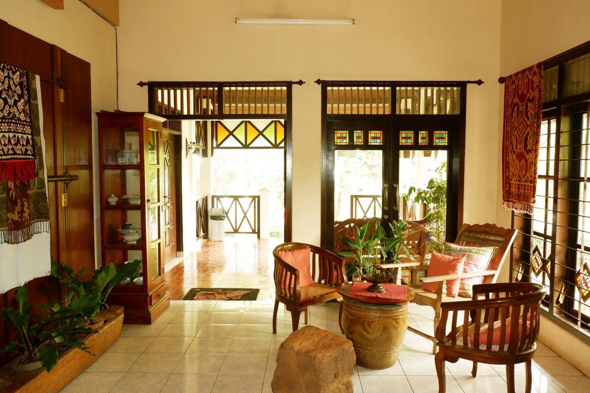 Cemara'S Homestay Batu  Exterior foto